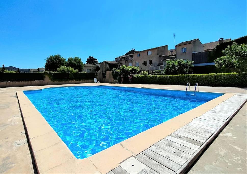 La Petite Venise Apartment Goudargues Luaran gambar